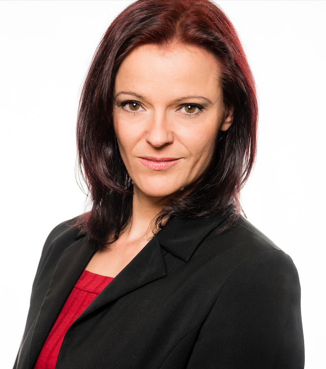 Portrait Pia-Melanie Musil - Gründerin der INITIATIVE2030